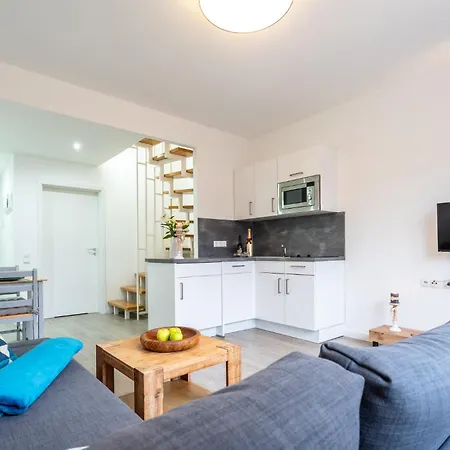 App 6 Bugoase Am Bug Fuer 7 Gaeste